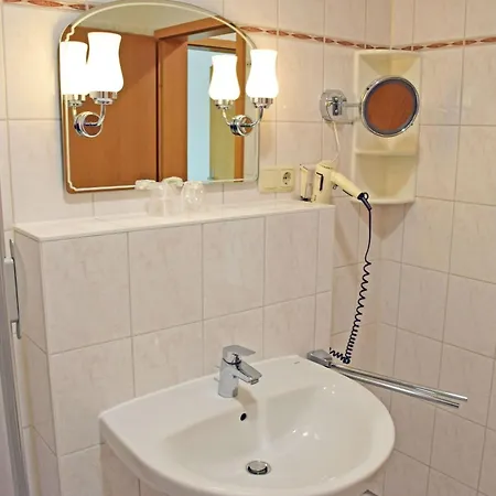 Appartementhaus Am M Balkon Goehren Or 01-09 Homestay